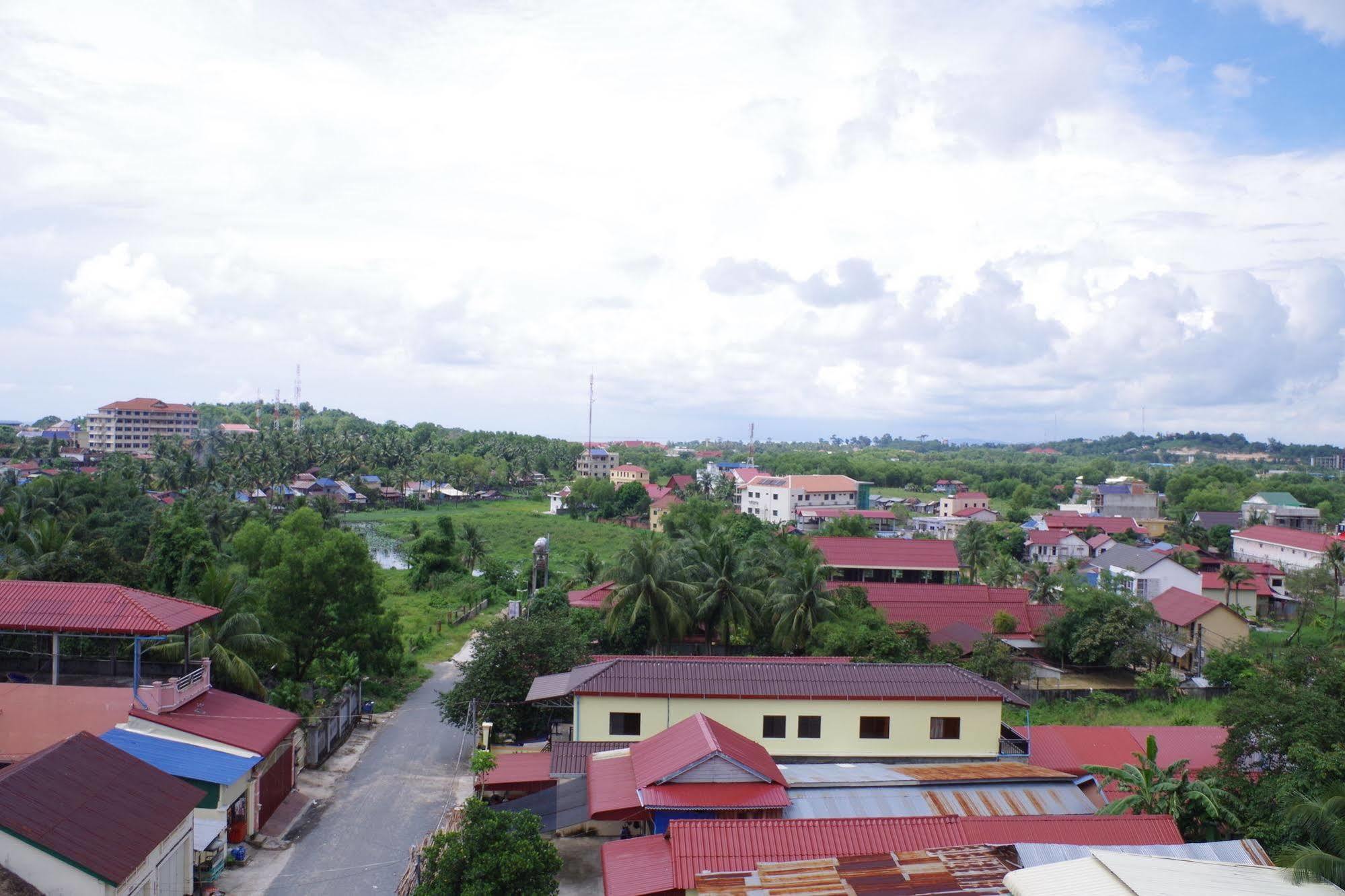 Golden Star Inn Sihanoukville Exterior photo